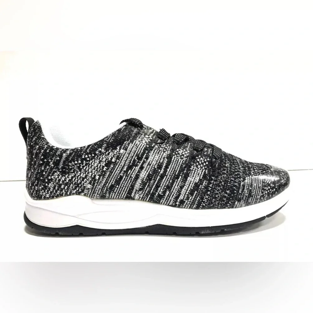 Drew, Galaxy Sneaker Black/White Knit Shoes, Womens Size 5.5 M
